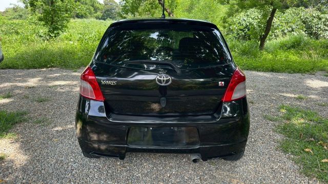 TOYOTA YARIS/I-KEY/安卓機/電動後視鏡/後座6/4分離  第6張相片