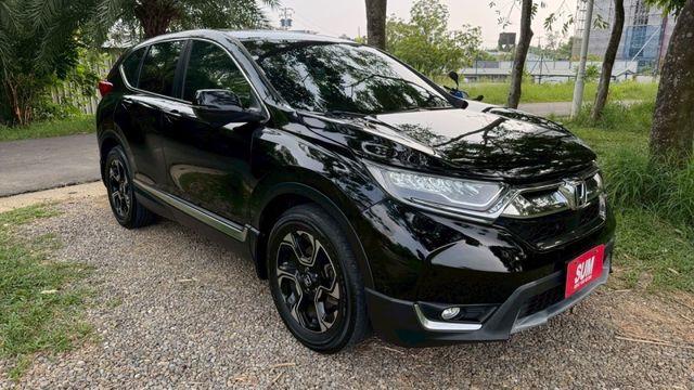 HONDA CRV/I-KEY/倒車顯影/跟車系統/電尾門/電動座椅/循跡防滑/自動緊急煞車系統/全景天窗  第4張相片