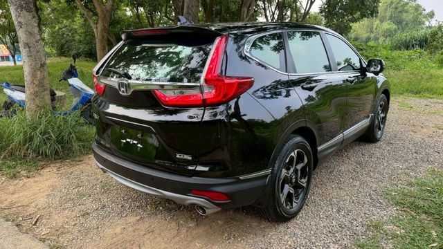 HONDA CRV/I-KEY/倒車顯影/跟車系統/電尾門/電動座椅/循跡防滑/自動緊急煞車系統/全景天窗  第5張相片