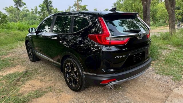 HONDA CRV/I-KEY/倒車顯影/跟車系統/電尾門/電動座椅/循跡防滑/自動緊急煞車系統/全景天窗  第7張相片