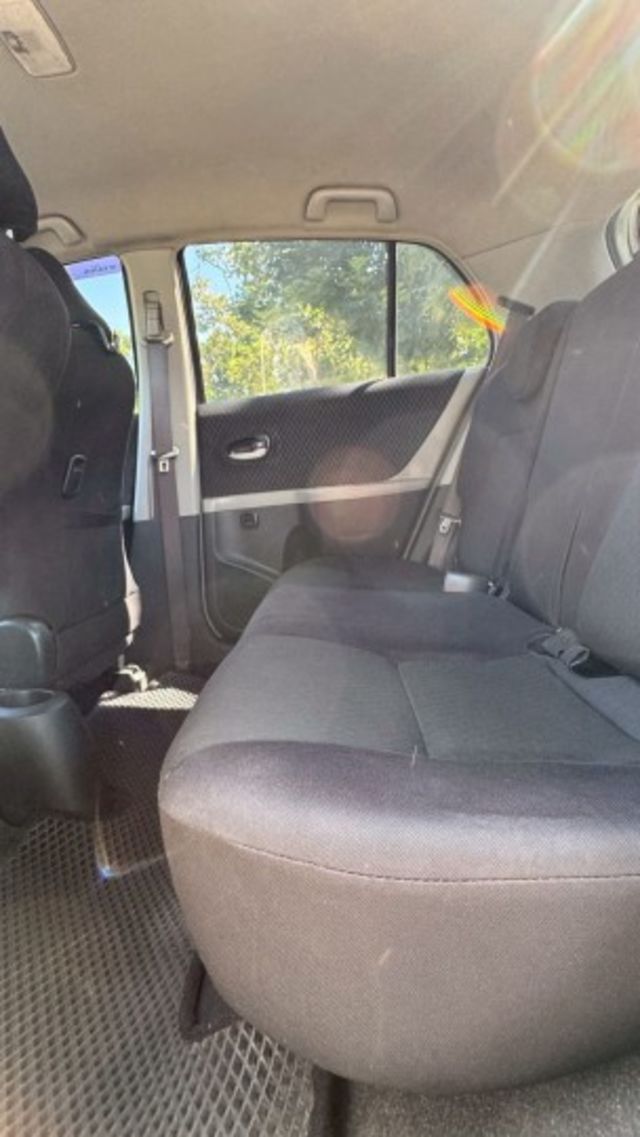 TOYOTA YARIS/五門掀背小車/代步車/稅金省  第12張相片