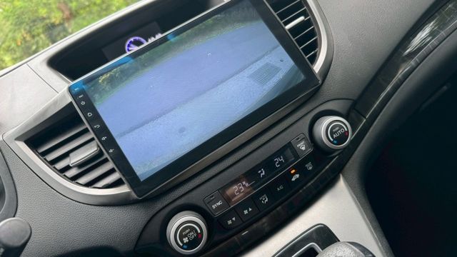 HONDA CRV/倒車顯影/定速/循跡防滑/天窗/雙區恆溫空調/電動後視鏡  第10張相片