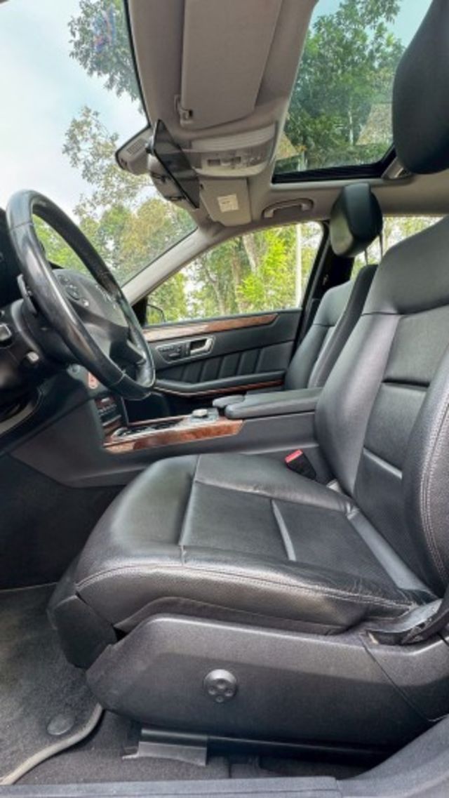 BENZ E200/雙前記憶電動座椅/天窗/定速/雙區恆溫空調  第14張相片