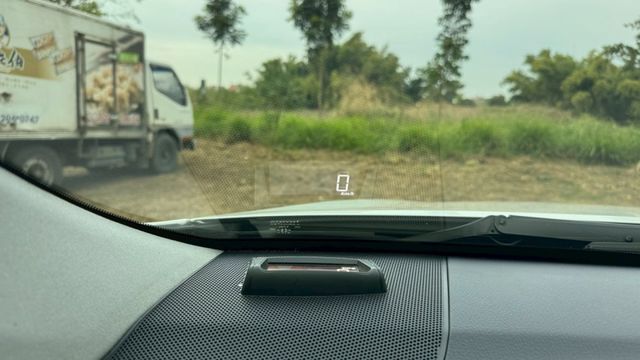 TOYOTA CAMRY/油電/I-KEY/倒車顯影/電動座椅/抬顯/定速/天窗/胎壓偵測/循跡防滑  第15張相片