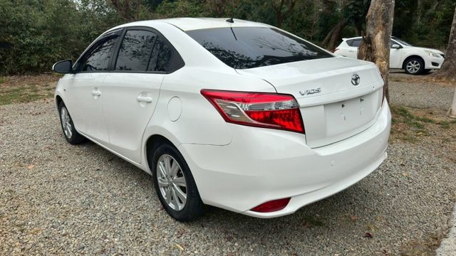 TOYOTA VIOS/代步車/後視鏡電動調整  第7張相片