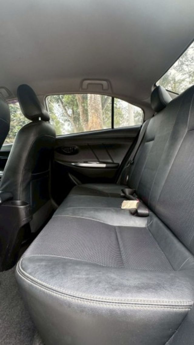 TOYOTA VIOS/代步車/後視鏡電動調整  第13張相片