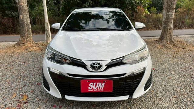 TOYOTA YARIS/循跡防滑/電動後視鏡/日行燈  第3張相片
