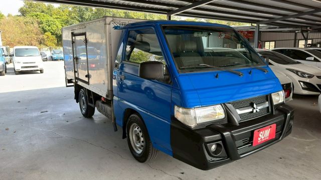 中華 得利卡/廂式/電動窗  第4張相片