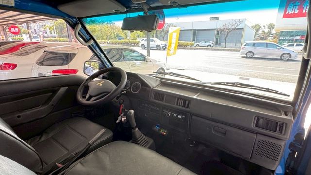 中華 得利卡/廂式/電動窗  第7張相片