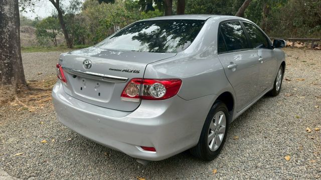 TOYOTA ALTIS/倒車顯影/胎壓偵測/恆溫空調/電動後視鏡  第5張相片