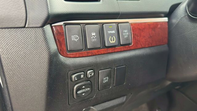 TOYOTA 培力亞/I-KEY/電動尾門/電動座椅/恆溫空調  第12張相片