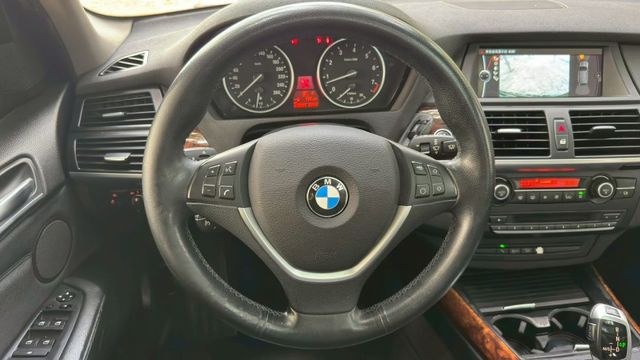 BMW X5/電動座椅/電動尾門/鋁圈  第11張相片