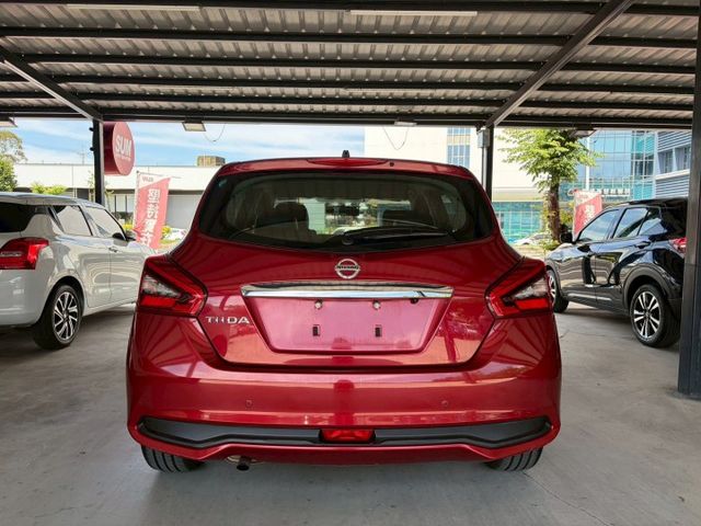 NISSAN TIIDA/原鈑件/定速/免鑰匙啟動/雙區恆溫空調  第4張相片