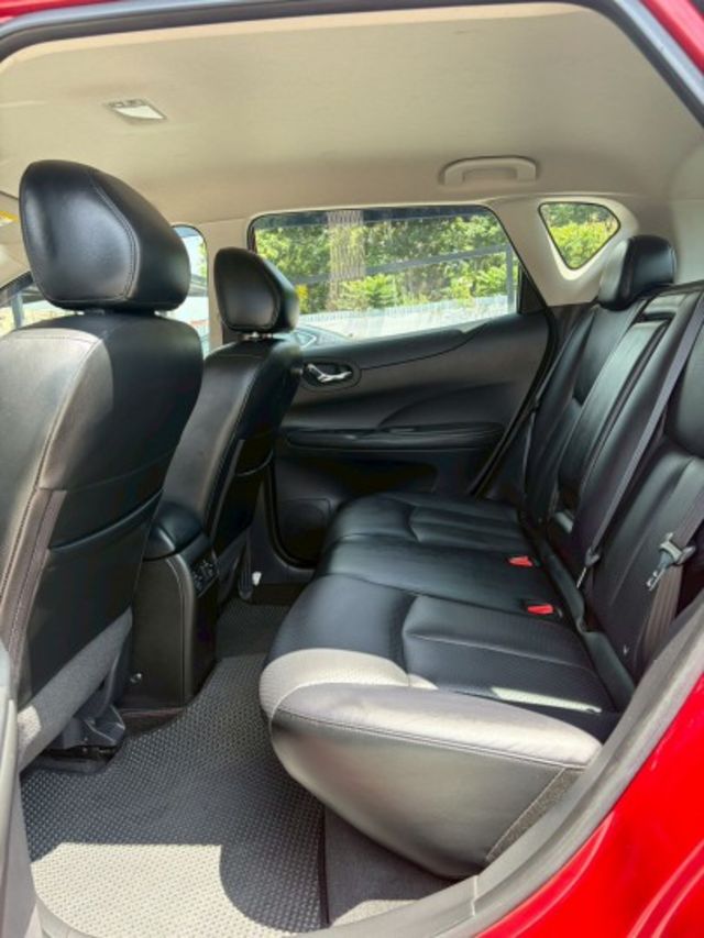 NISSAN TIIDA/原鈑件/定速/免鑰匙啟動/雙區恆溫空調  第11張相片