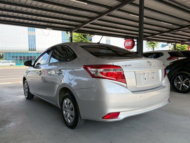 TOYOTA VIOS/代步車  第5張相片