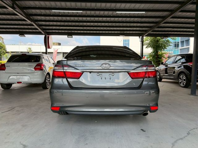 TOYOTA CAMRY/一鍵啟動/倒車顯影/定速/導航  第5張相片