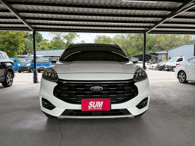 FORD KUGA/原鈑件/ACC跟車/360環景/行車紀錄器/導航  第3張相片