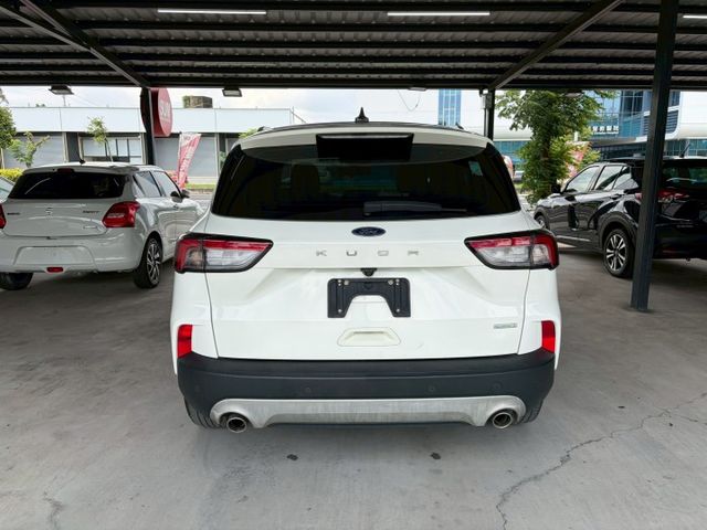 FORD KUGA/原鈑件/ACC跟車/360環景/行車紀錄器/導航  第5張相片