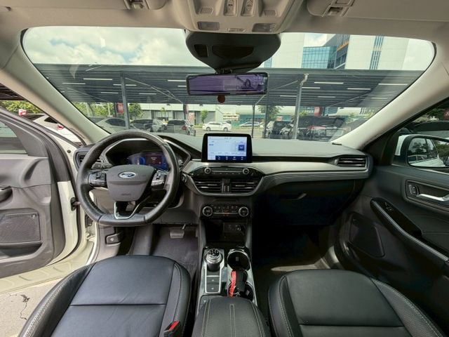 FORD KUGA/原鈑件/ACC跟車/360環景/行車紀錄器/導航  第9張相片
