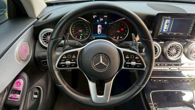 BENZ C180/柏林之音/原鈑件/64色氣氛燈/AMG輪圈/電子閥門  第12張相片