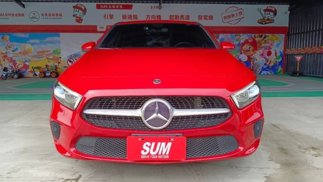 BENZ A200/倒車顯影/原鈑件/定速/雙10.25吋寬螢幕  第2張相片