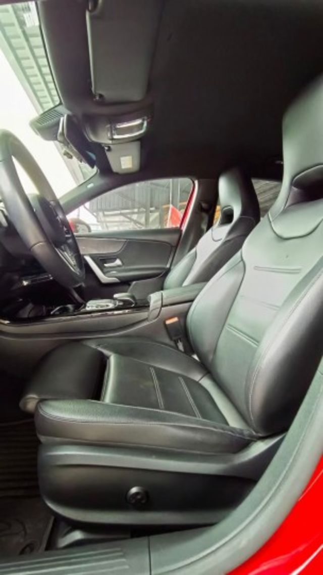 BENZ A200/倒車顯影/原鈑件/定速/雙10.25吋寬螢幕  第17張相片