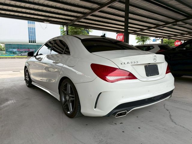 BENZ CLA250/可認證/AMG套件/倒車顯影/雙前電動記憶座椅  第4張相片
