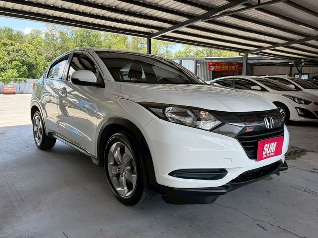 HONDA HRV/摸門/一鍵啟動/胎壓偵測器/循跡防滑/行車前後錄  第3張相片