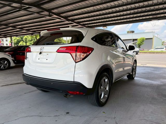 HONDA HRV/摸門/一鍵啟動/胎壓偵測器/循跡防滑/行車前後錄  第4張相片