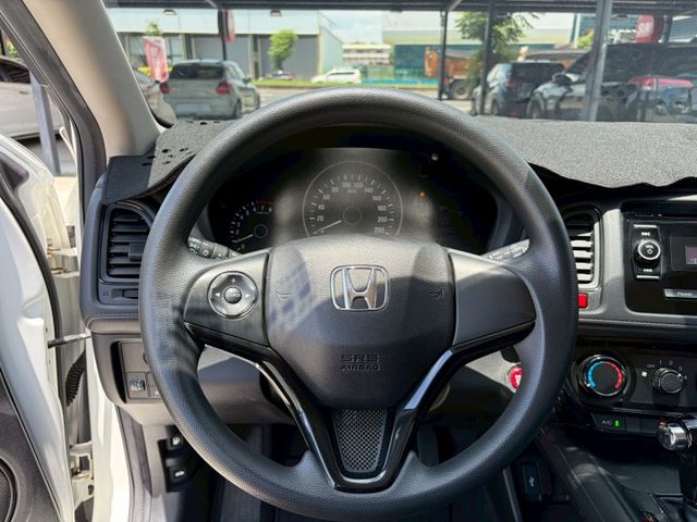 HONDA HRV/摸門/一鍵啟動/胎壓偵測器/循跡防滑/行車前後錄  第7張相片