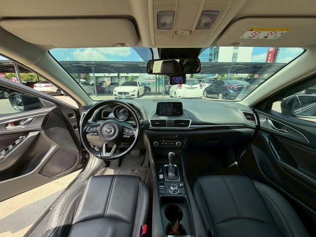 MAZDA3/原鈑件/旗艦版/ACC跟車/抬頭顯示器/盲點  第8張相片