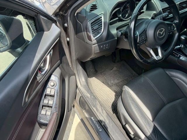 MAZDA3/原鈑件/旗艦版/ACC跟車/抬頭顯示器/盲點  第11張相片