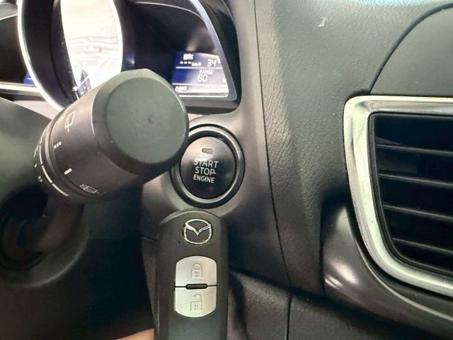 MAZDA3/原鈑件/旗艦版/ACC跟車/抬頭顯示器/盲點  第13張相片