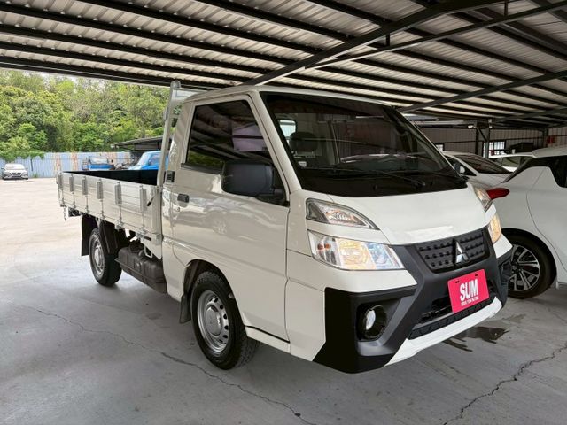 三菱 得利卡/手排/原鈑件/行車紀錄器/電動窗/木斗  第2張相片