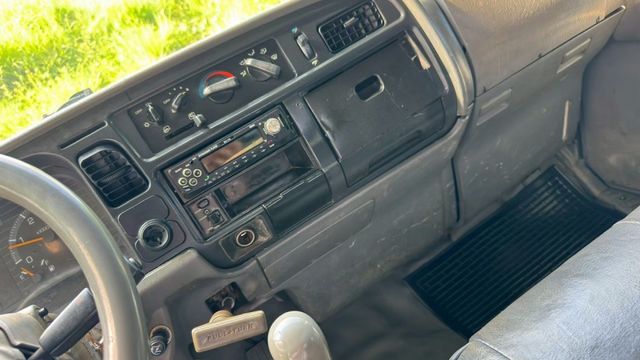 三菱堅達/原鈑件/實跑33萬無調表/便宜耐操的好幫手  第9張相片