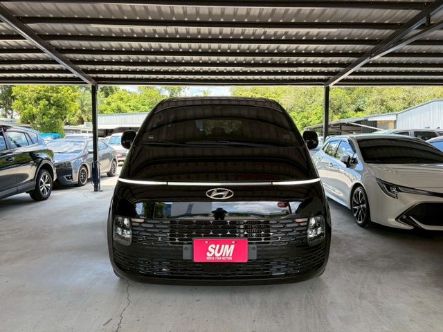 HYUNDAI STARIA/原鈑件/ACC跟車/數位儀表/一鍵啟動/電動座椅/倒車顯影  第2張相片