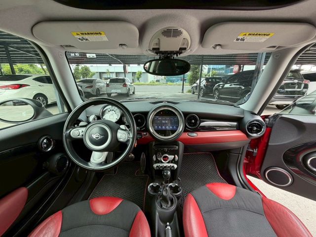 MINI COOPERS/定速/換檔撥片/天窗/倒車顯影/原鈑件  第7張相片