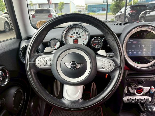 MINI COOPERS/定速/換檔撥片/天窗/倒車顯影/原鈑件  第9張相片