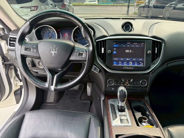 MASERATI GHIBLI/頂級SQ4/原鈑件/全時四輪傳動  第8張相片