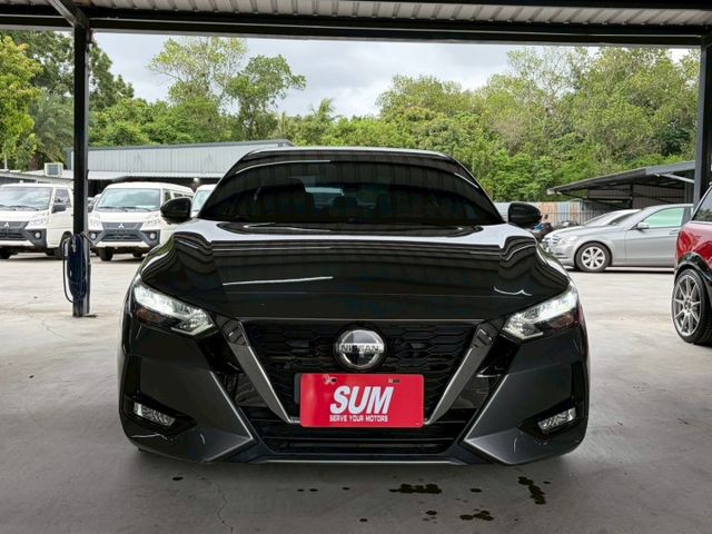 NISSAN SENTRA/原鈑件/ACC跟車/360度環景/一鍵啟動/雙區恆溫空調  第2張相片