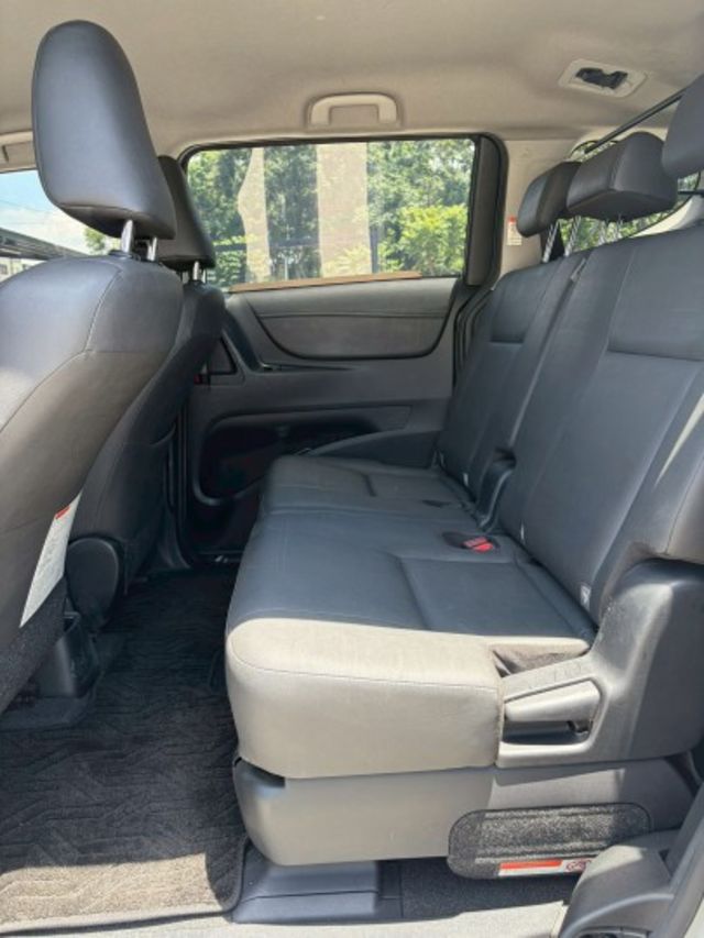 TOYOTA SIENTA/五人座/側滑門/一鍵啟動/碰撞警示/車道偏移警示  第11張相片