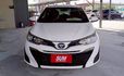 TOYOTA YARIS/可認證/倒車雷達/防滑循跡/黑頂棚  第2張縮圖