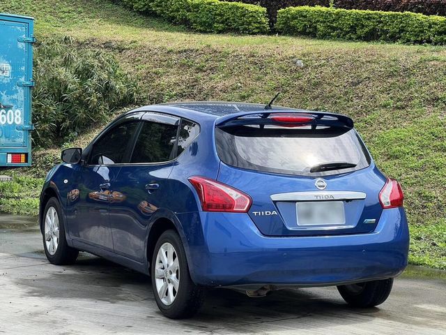 NISSAN日產 TIIDA  第3張相片