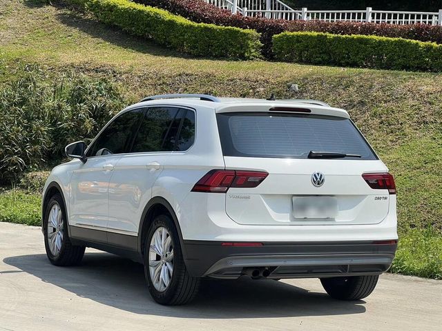 VOLKSWAGEN福斯 TIGUAN  第3張相片