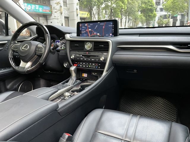 LEXUS凌志 RX300  第5張相片