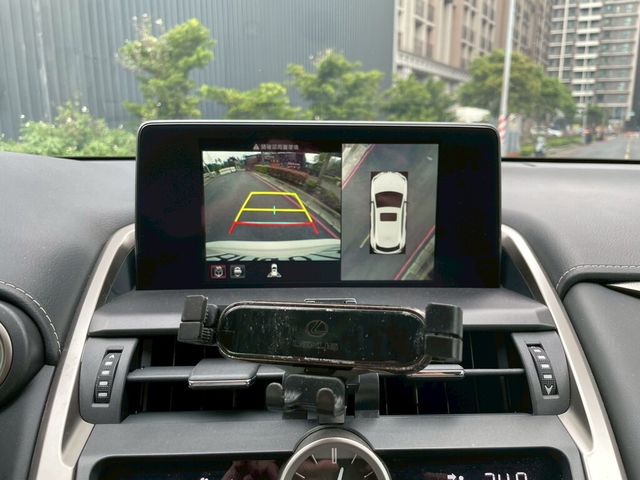LEXUS凌志 NX200  第7張相片