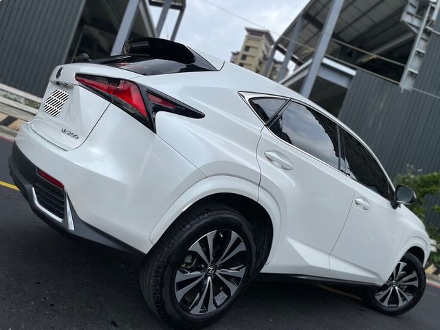 LEXUS凌志 NX200  第8張相片