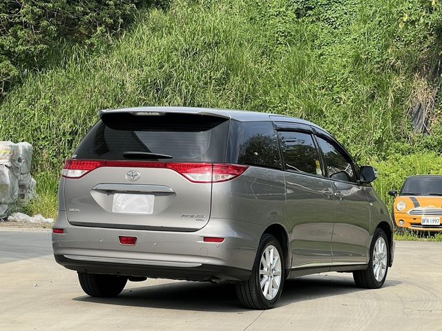TOYOTA豐田 PREVIA  第3張相片
