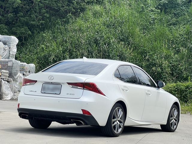 LEXUS凌志 IS 300  第2張相片