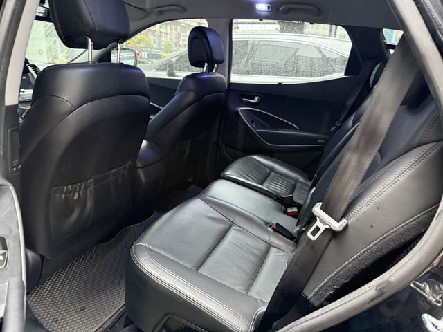 HYUNDAI現代 SANTA FE  第6張相片